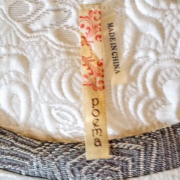 Poema Silver White Brocade Sleeveless Dress - Picture 3 of 5